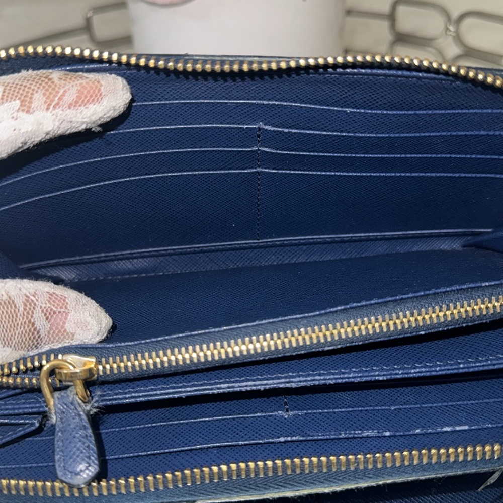 Prada Blue Wallet - Picture 3 of 16